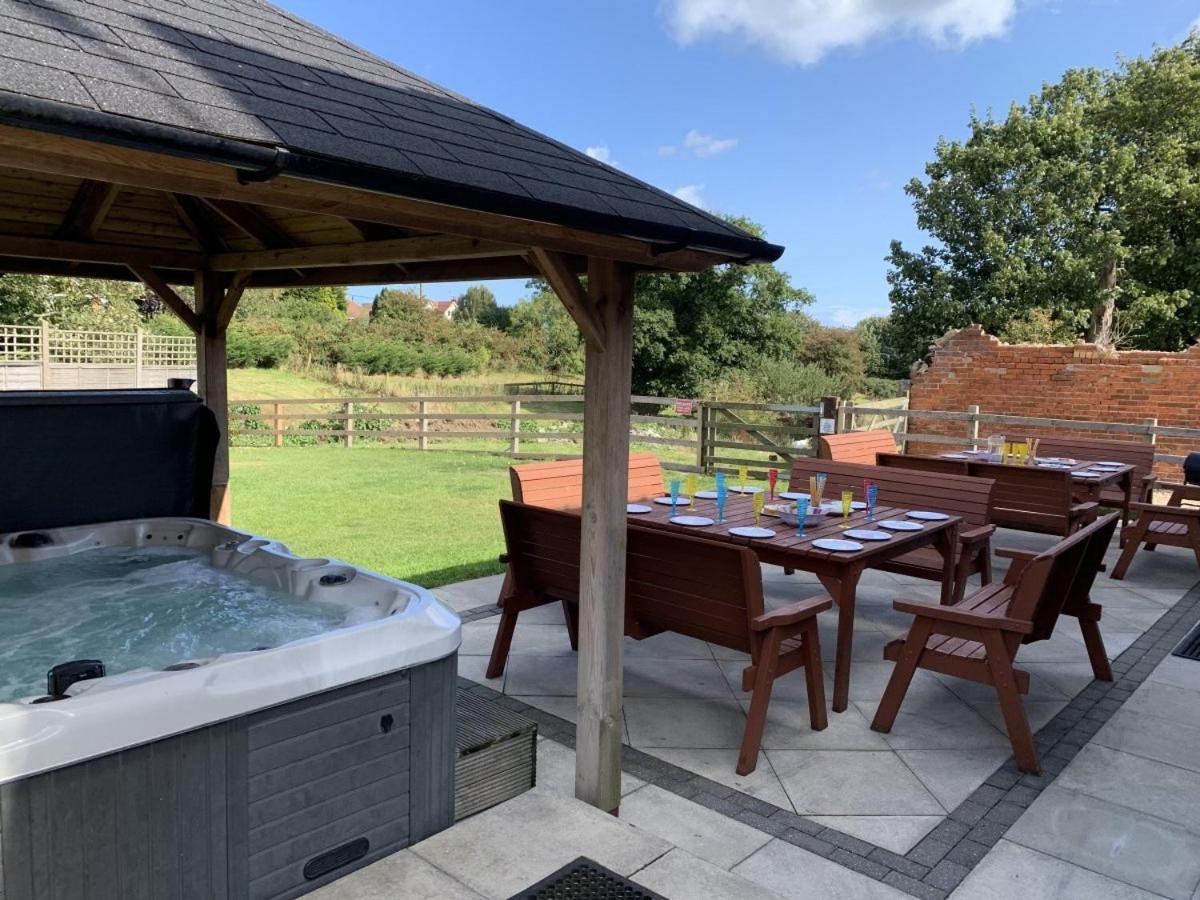 Manor Farm Reighton