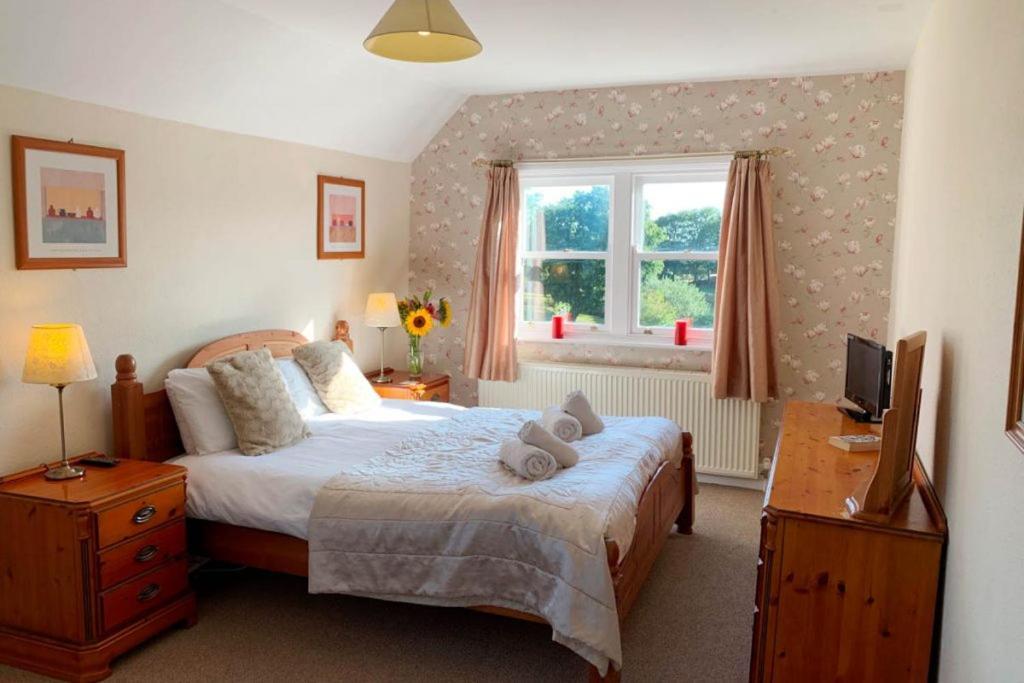Manor Farm *